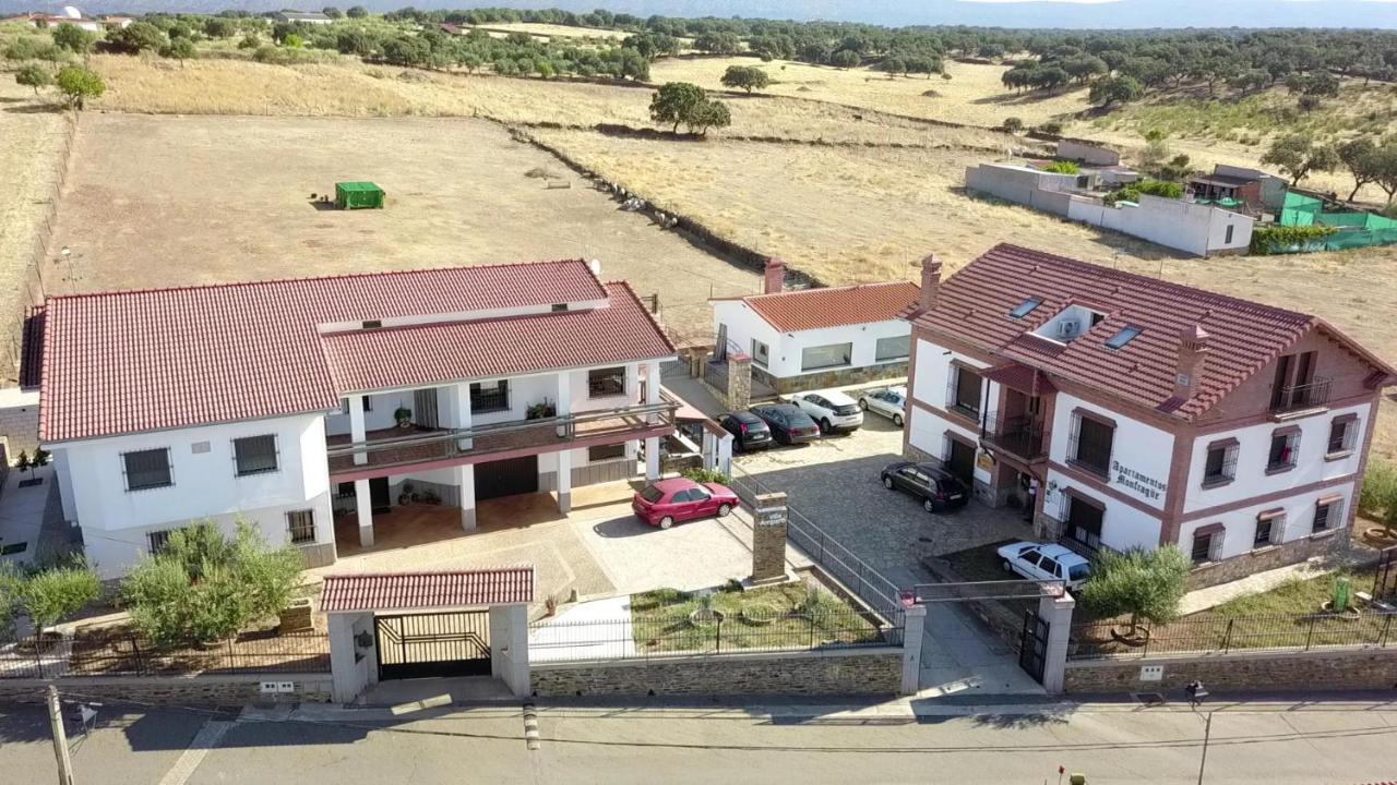 Apartamentos Rurales Monfraguee Torrejón el Rubio Екстериор снимка