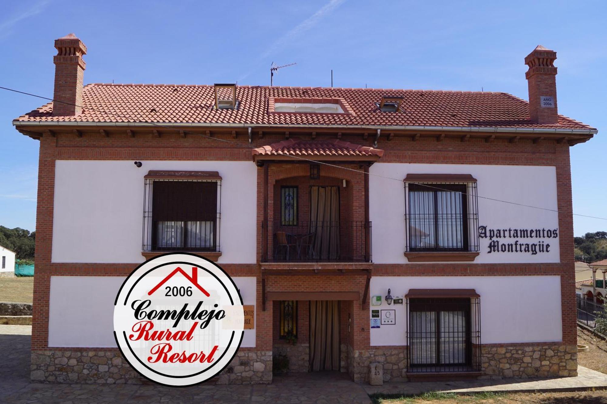 Apartamentos Rurales Monfraguee Torrejón el Rubio Екстериор снимка