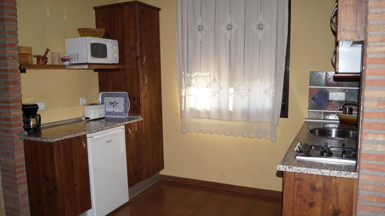 Apartamentos Rurales Monfraguee Torrejón el Rubio Екстериор снимка