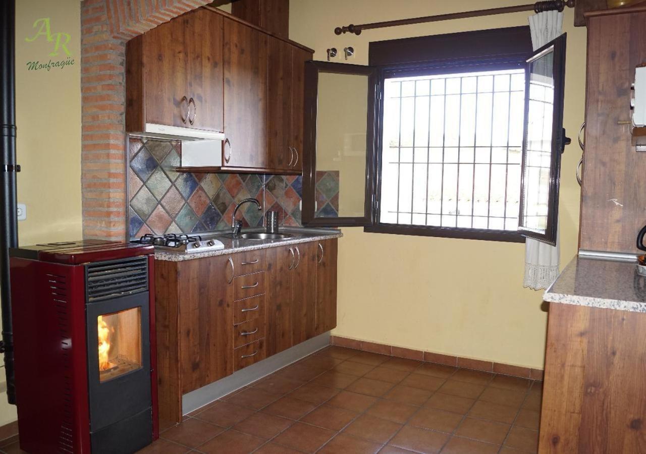 Apartamentos Rurales Monfraguee Torrejón el Rubio Екстериор снимка